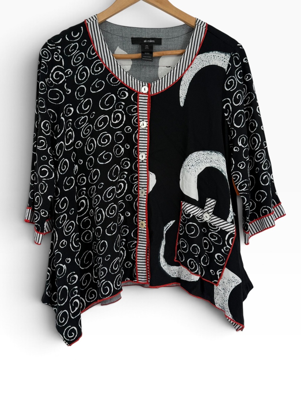 Ali Miles Black Red Button Front Handkerchief Hem Tunic Top Size M Petite